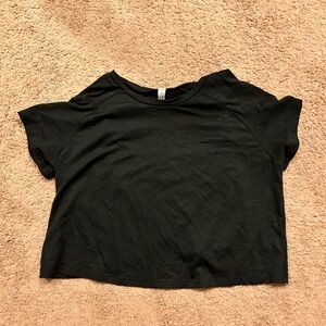 Black tee